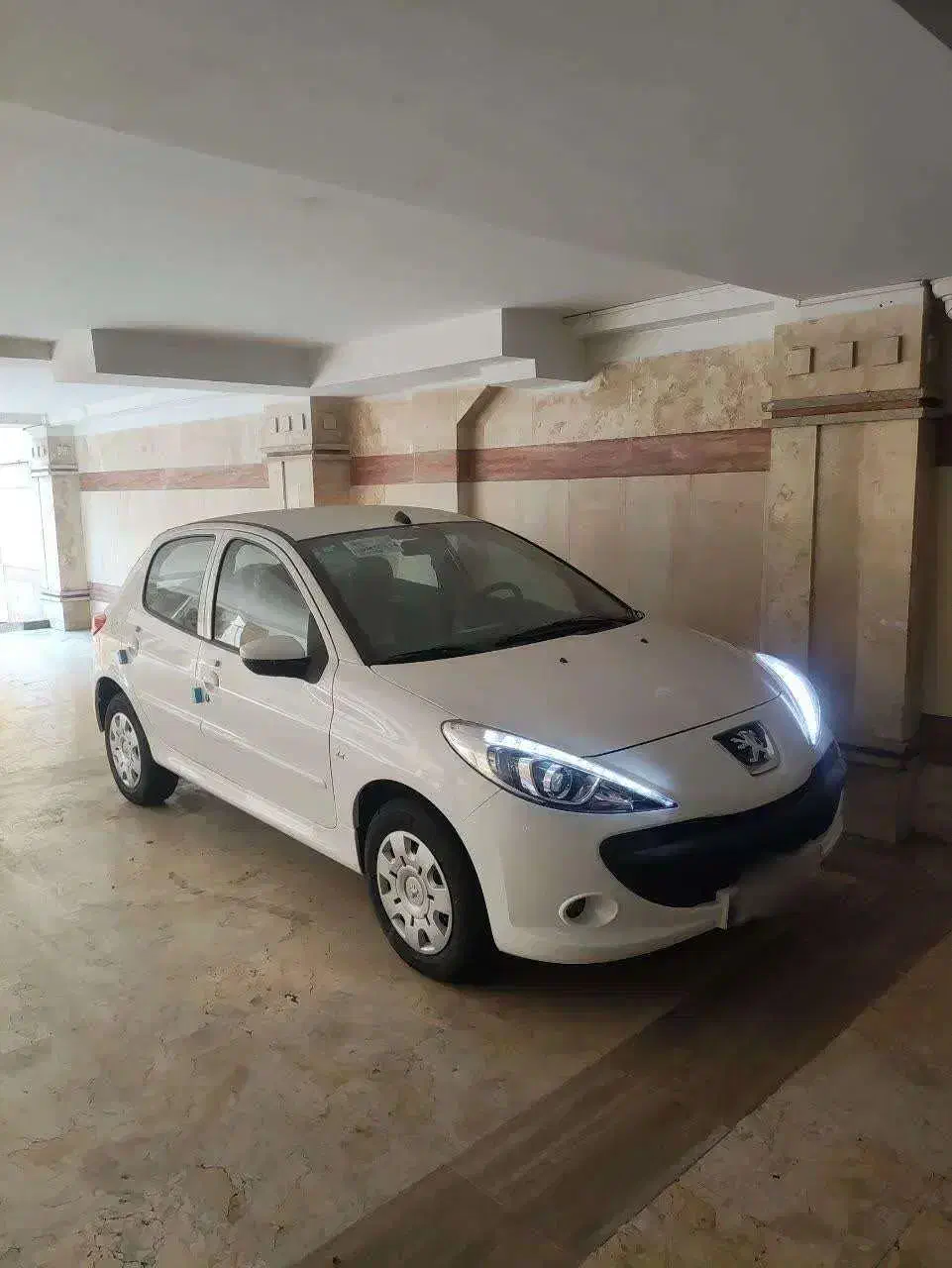 پژو 207i دنده ای tu5|خودرو سواری و وانت|تهران, تهرانپارس غربی|دیوار