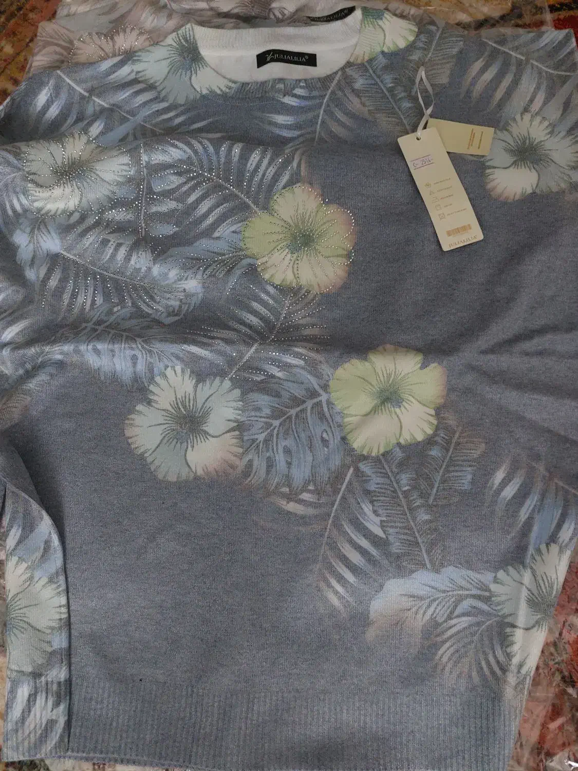 بلوز موهر|لباس|مشگین شهر, |دیوار