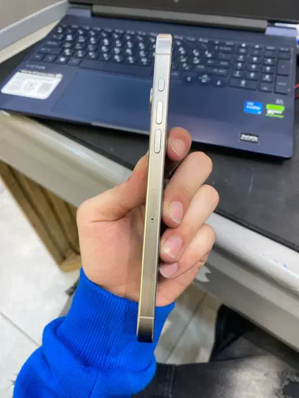 ۱۵ پرو مکس|موبایل|رشت, گلسار|دیوار