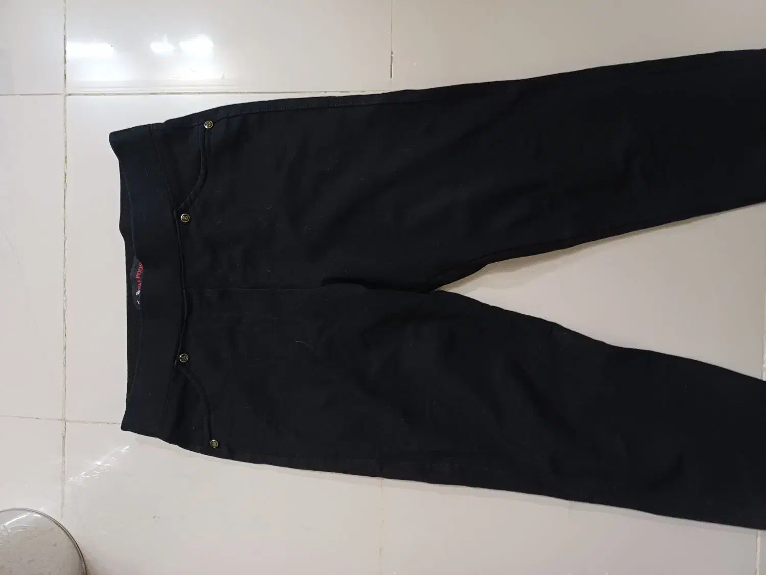 شلوار|لباس|کاشان, شهرک خاتم الانبیا (مسکن ملی کاشان)|دیوار