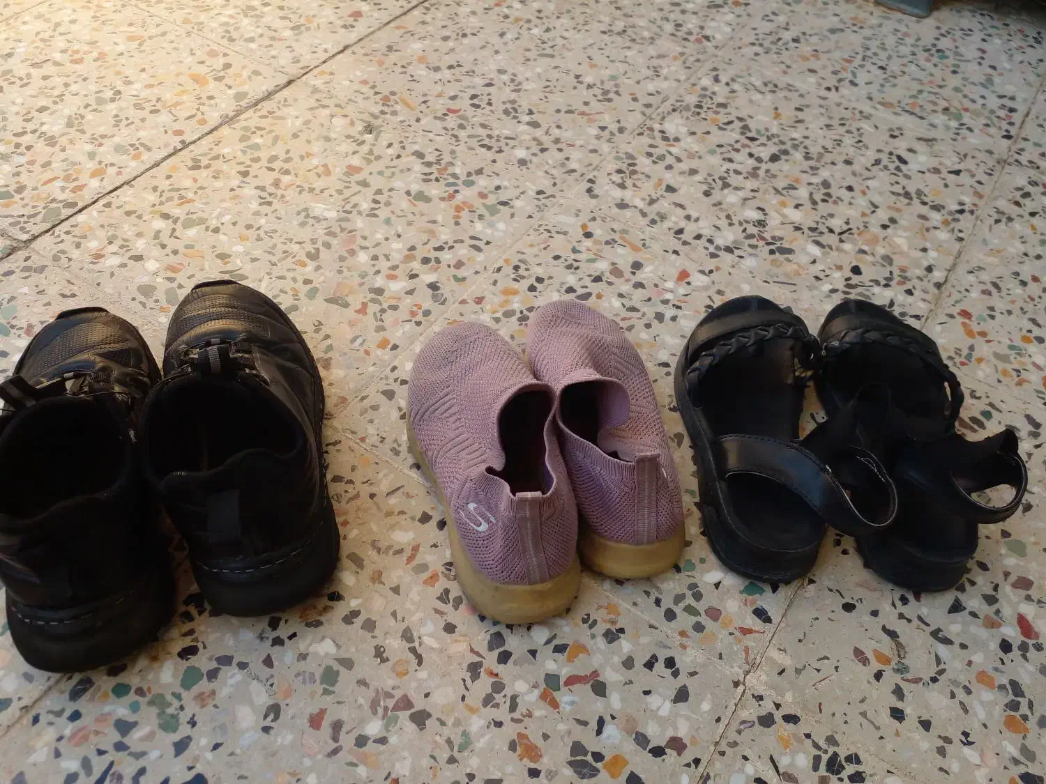 حراجی کفش بچگانه|کیف، کفش، کمربند|نجف‌آباد, قدس|دیوار