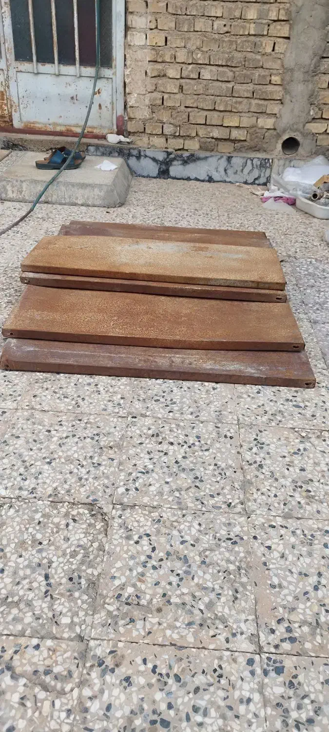 قفسه مغازه قدیمی کارکرده به همراه پایه|کتابخانه، شلف، قفسه‌های دیواری|اهواز, کوی علوی|دیوار