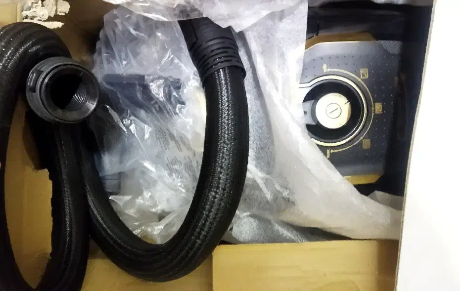 جارو برقی بوش آلمان مدل BGL8GOLD|جاروبرقی، جارو شارژی، بخارشو|فردوس (خراسان), |دیوار