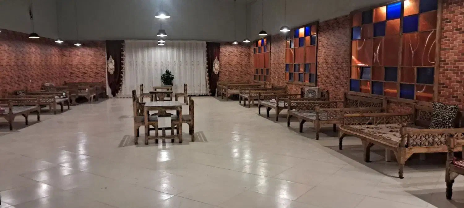 مغازه مناسب کافه و رستوران و تولیدی بامحیطی دلنشین|اجارهٔ مغازه و غرفه|بیجار, |دیوار