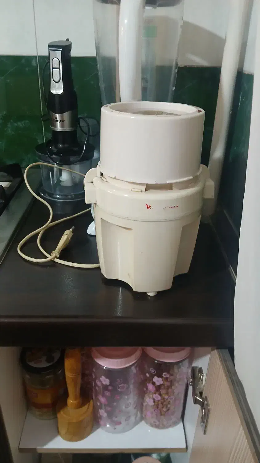 خورد کن مولینکس قدیمیه بسیار قوی|خردکن، آسیاب، غذاساز|تهران, هاشمی|دیوار