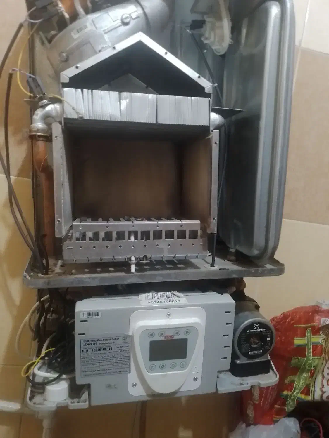 تعمیر تخصصی پگیج وآبگرمکن وپمپ آب|خدمات پیشه و مهارت|گرمسار, |دیوار