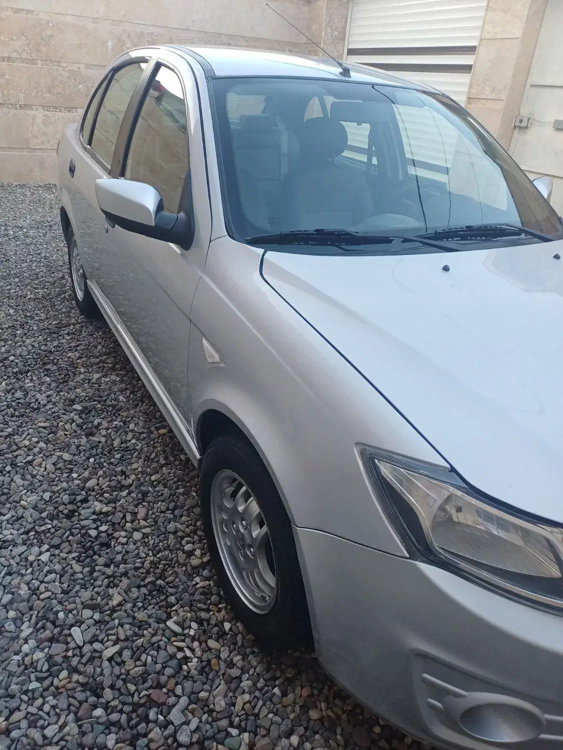 ساینا ۹۶|خودرو سواری و وانت|رشت, نیروی دریایی|دیوار