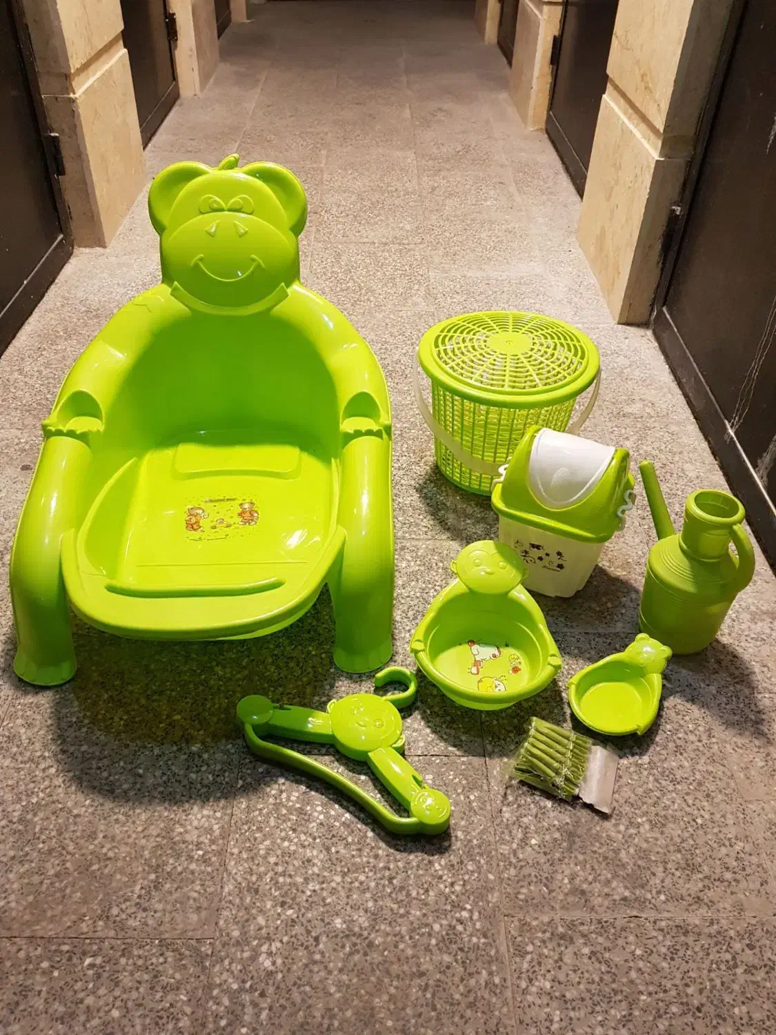 سرویس پلاستیک بچه|اسباب و اثاث بچه|قم, شهرک قدس|دیوار