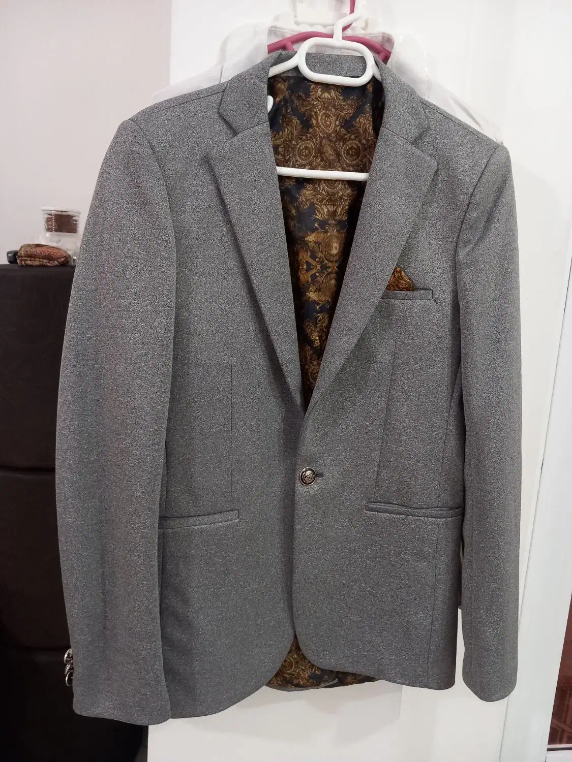 کت مجلسی شیک|لباس|لاهیجان, بازکیاگوراب|دیوار