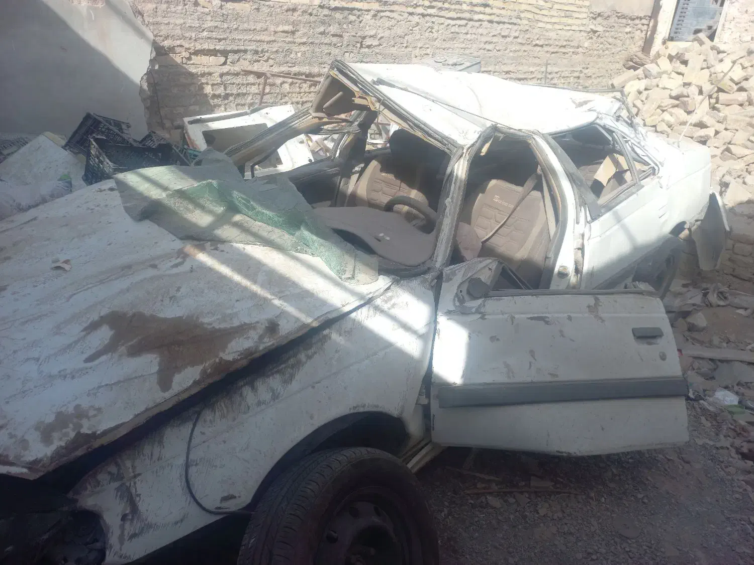 پارس تصادفی مدل ۹۲|خودرو سواری و وانت|تربتحیدریه, پائین ولایت|دیوار