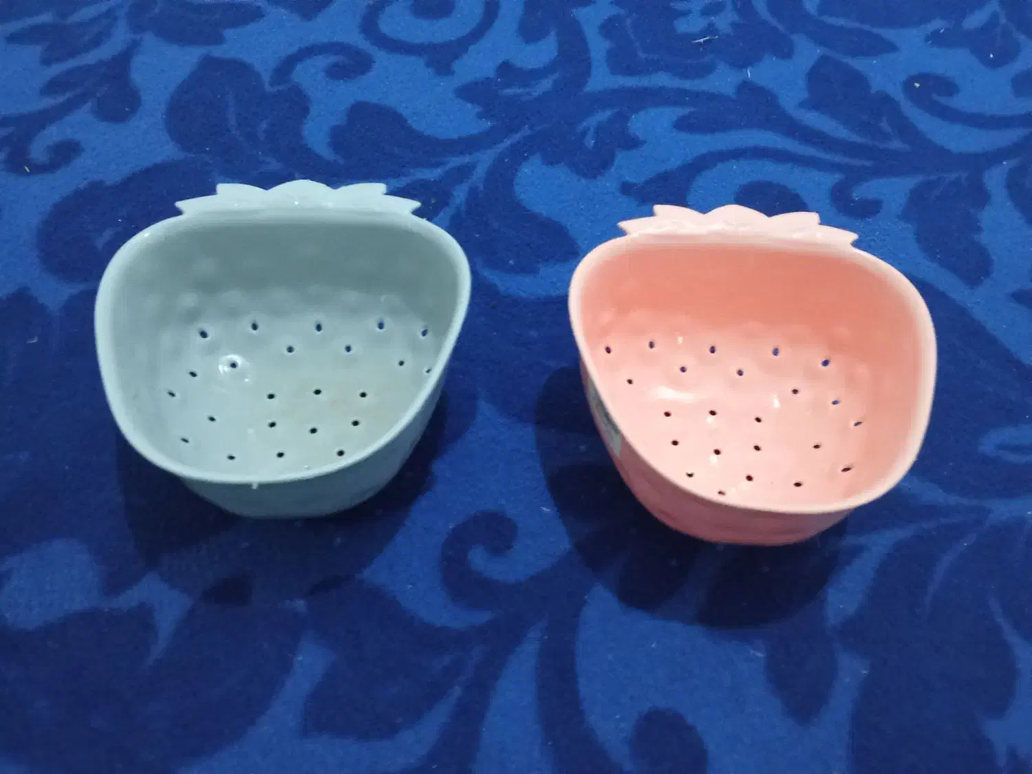 مقداری لوازم پلاسکو ب قیمت فاکتور|ظروف نگهدارنده، پلاستیکی، یک‌بارمصرف|دورود, |دیوار