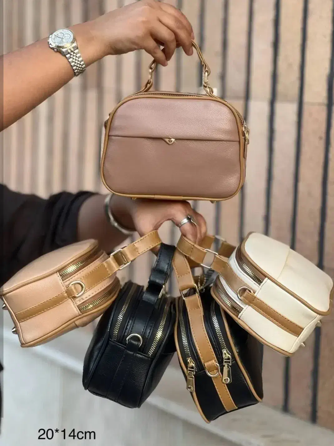 کیف زنانه و بچگانه تخفیف بلک فرایدی فقط تا جمعه|کیف، کفش، کمربند|بروجرد, |دیوار