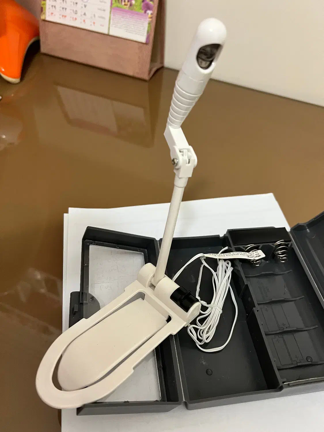 چراغ مطالعه پرتابل شارژی باتری خور آمریکایی|لوازم التحریر|تهران, شهرک بوعلی|دیوار