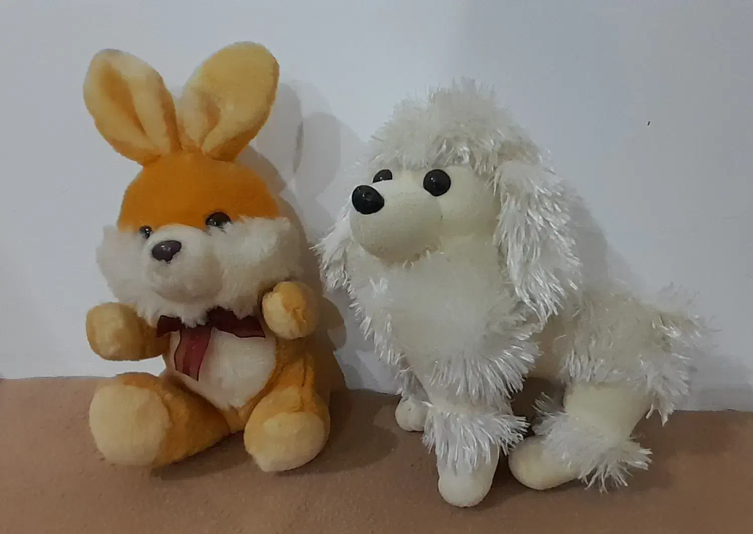 عروسک خرگوش و سگ|اسباب‌‌بازی|قروه, |دیوار