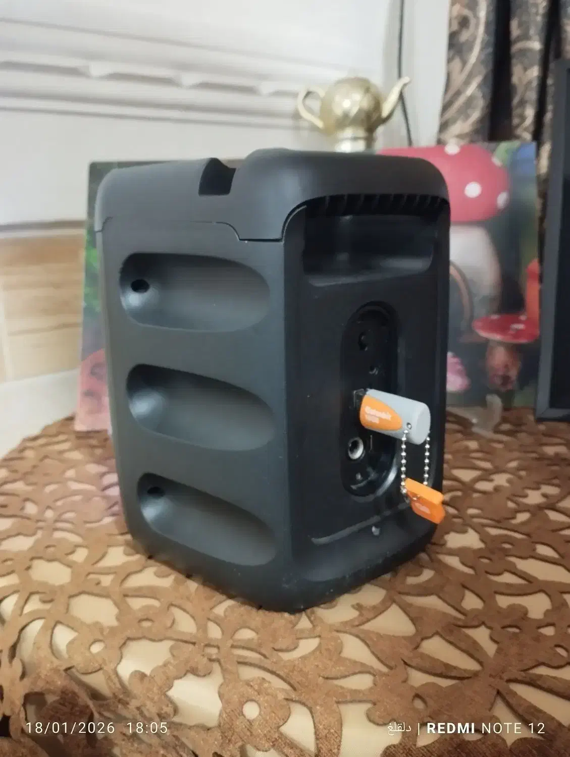 اسپیکر با کیفیت دارای رقص نور|سیستم صوتی خانگی|ساری, |دیوار