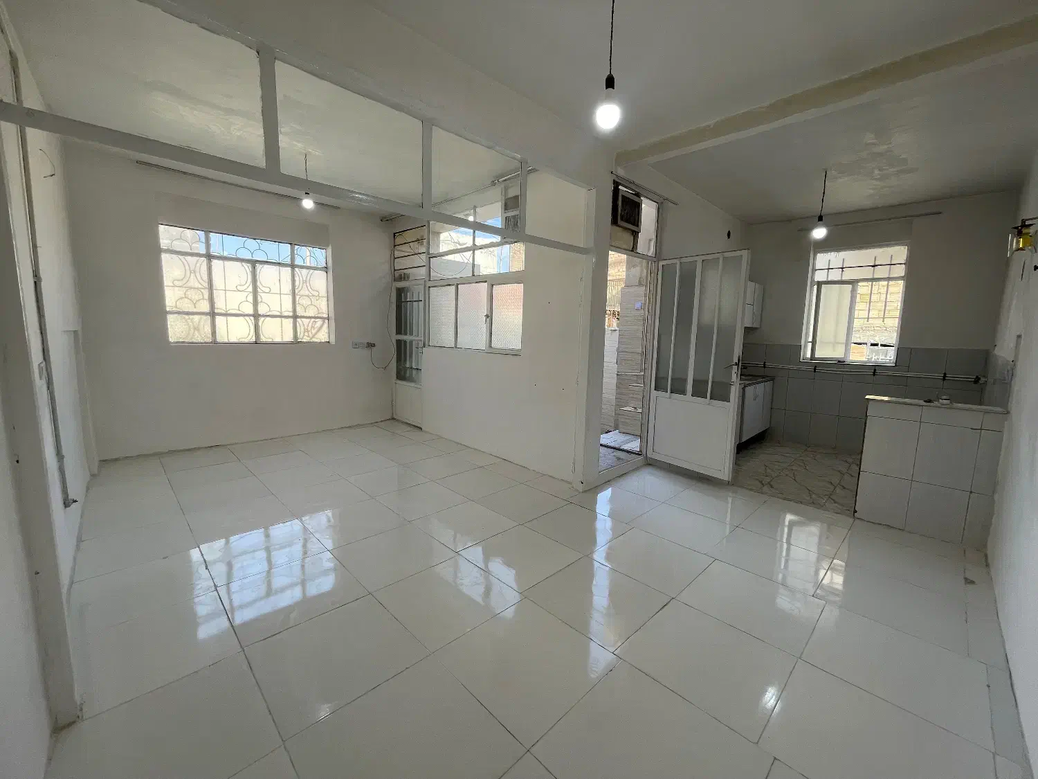 رهن خانه دوطبقه دربستی|اجارهٔ خانه و ویلا|رباطکریم, نصیرشهر|دیوار