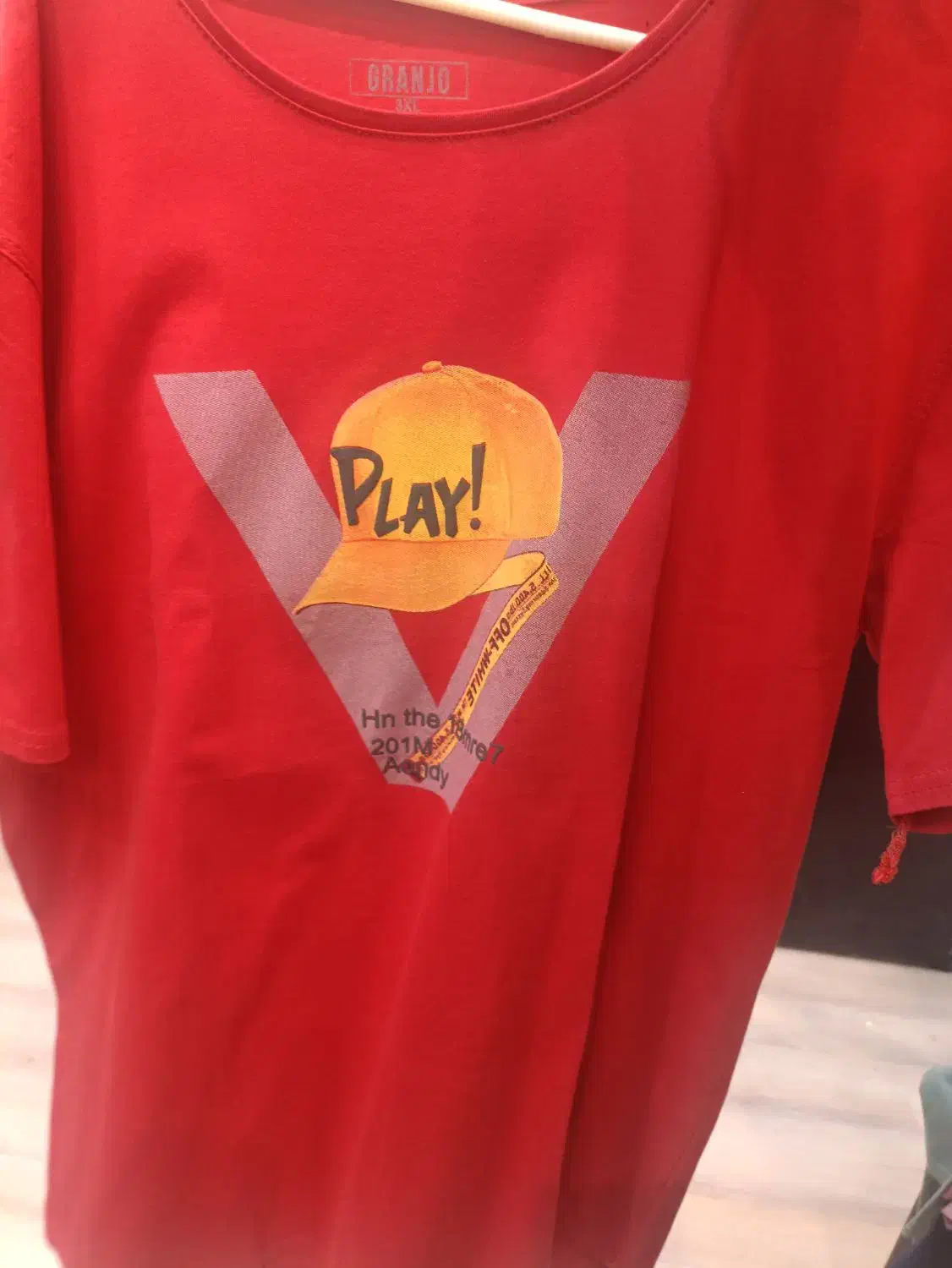 ۲۸۰ هر یک دانه|لباس|شیراز, شهرک قمشه|دیوار