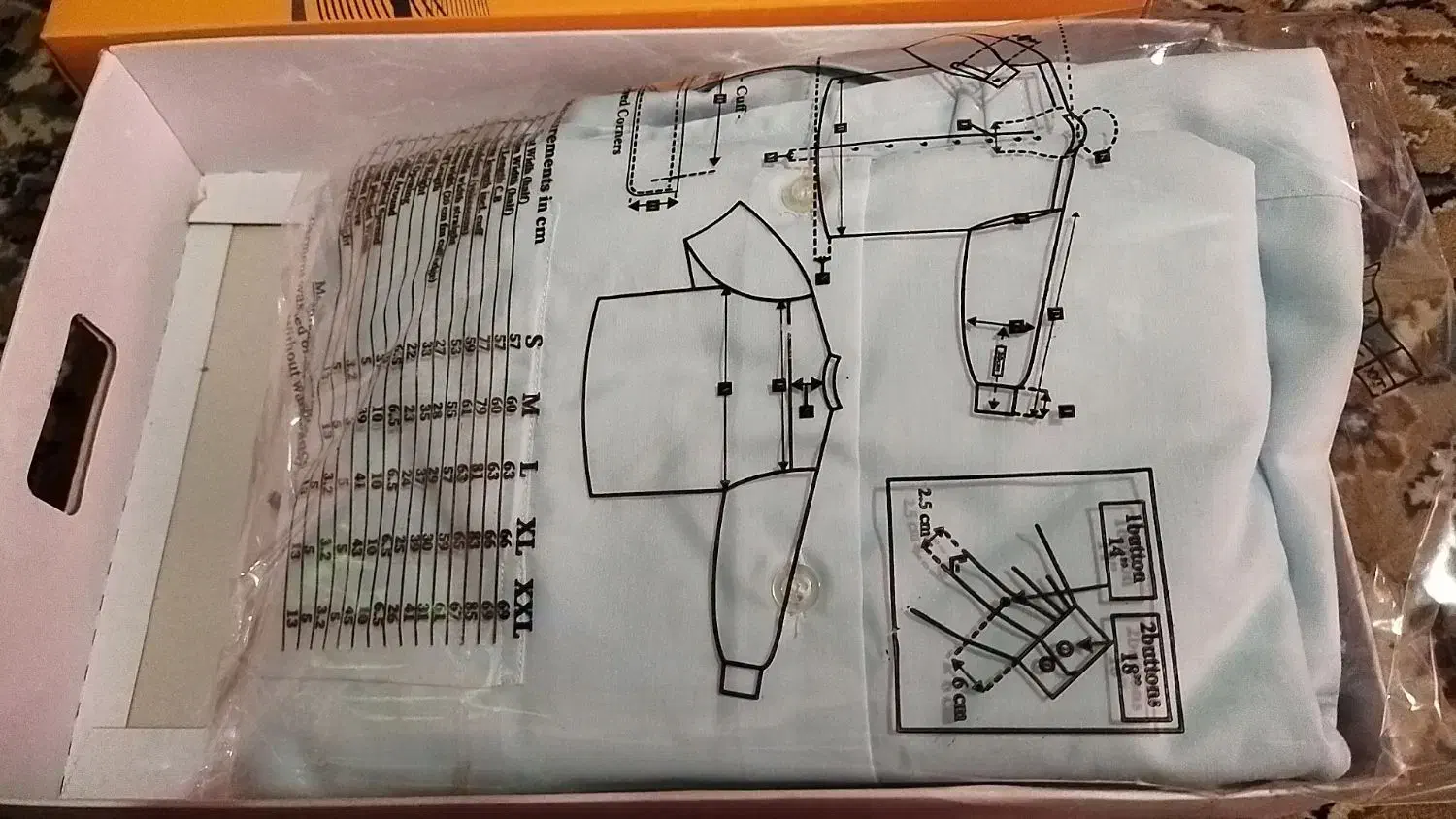 لباس مردانه ابی کم رنگ|لباس|رشت, نیروی دریایی|دیوار