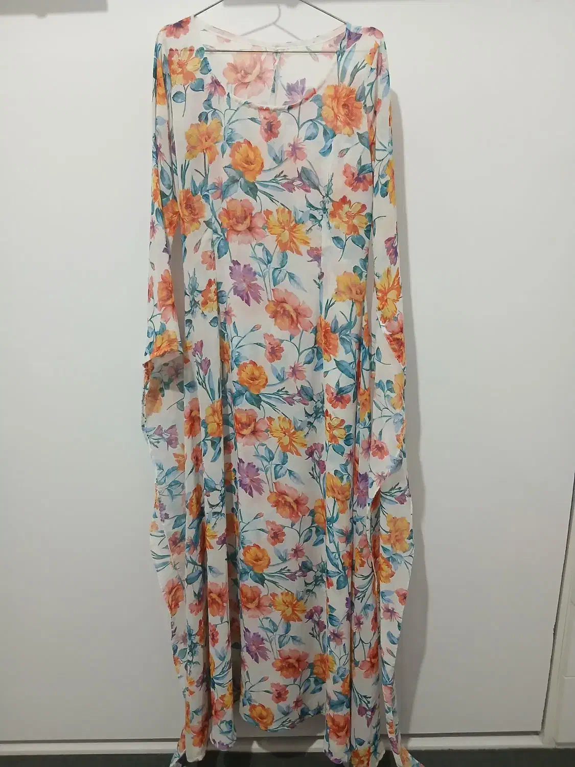 کوردی و سورانی|لباس|سقز, |دیوار