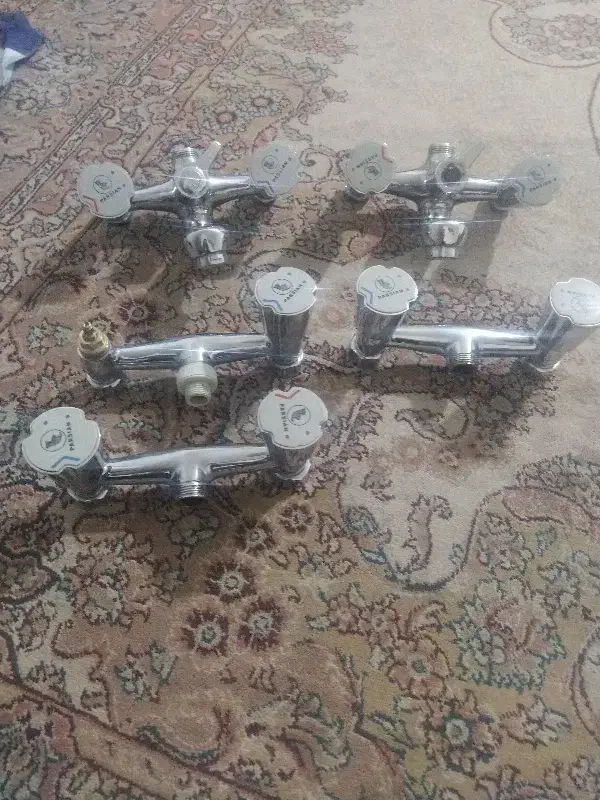 شیر آب پارسیان ۵عدد|لوازم سرویس بهداشتی|مشهد, حضرت حجت|دیوار