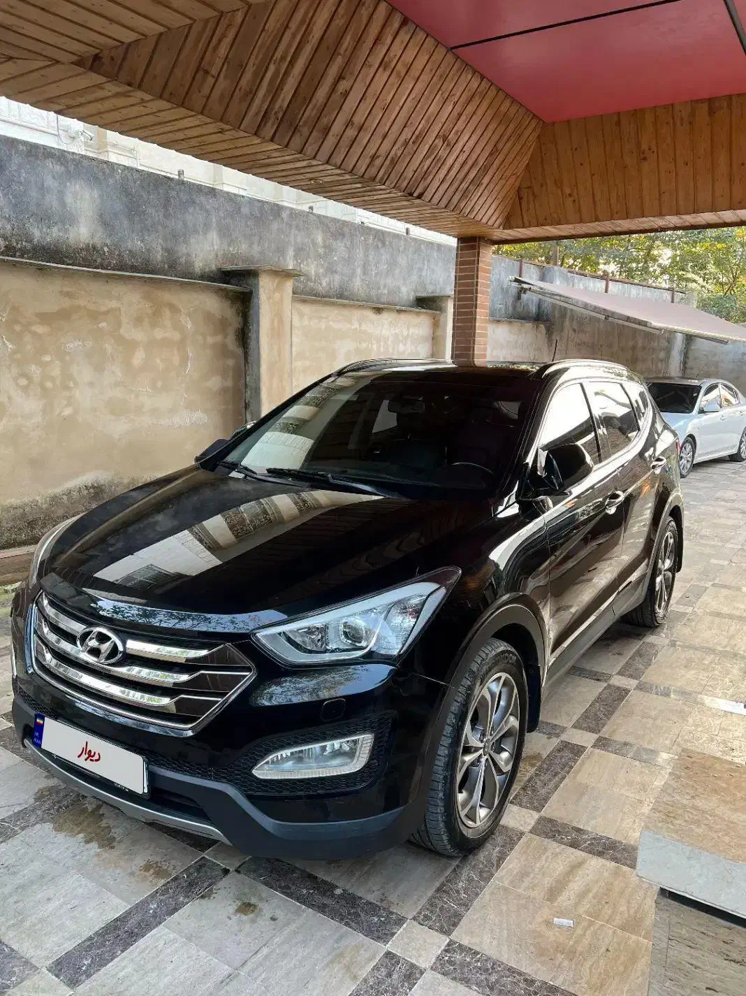 سانتافه ۲۰۱۵|خودرو سواری و وانت|رشت, پستک|دیوار