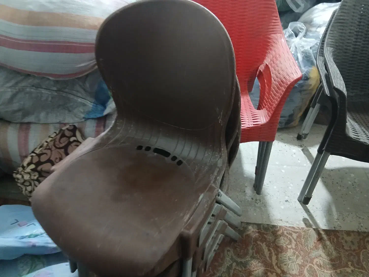 صندلی حصیری پایه فلز|صندلی و نیمکت|گرگان, |دیوار