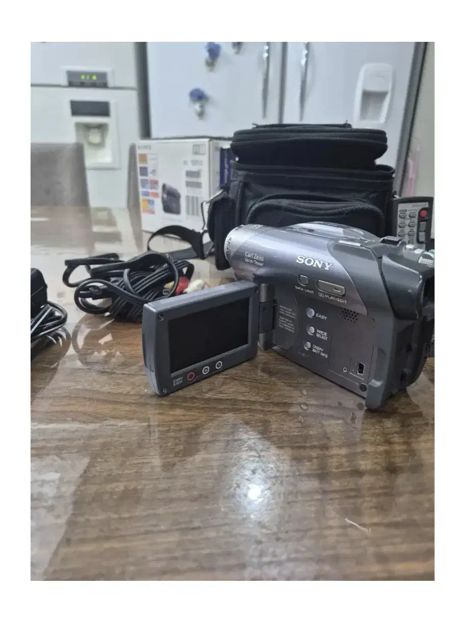 هندی کم sony|دوربین عکاسی و فیلم‌برداری|کرج, برغان|دیوار