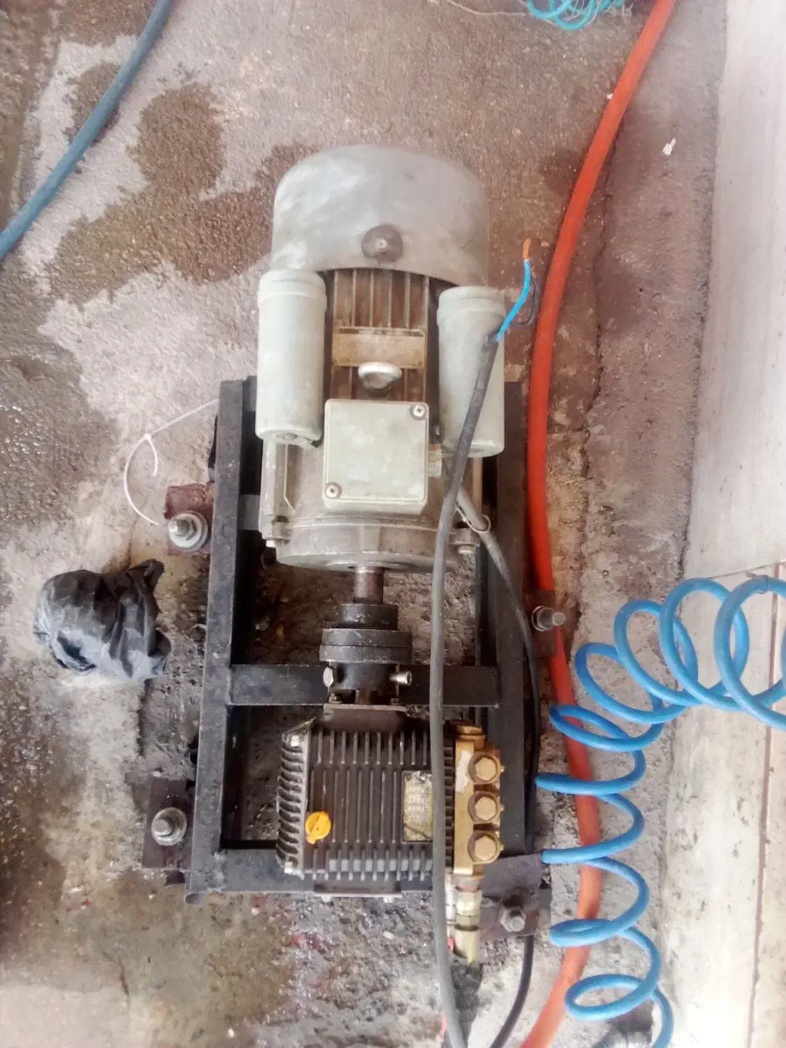 لوازم کارواش تکی یا بصورت یک جا به فروش می رسد.|ماشینآلات صنعتی|اندیمشک, |دیوار