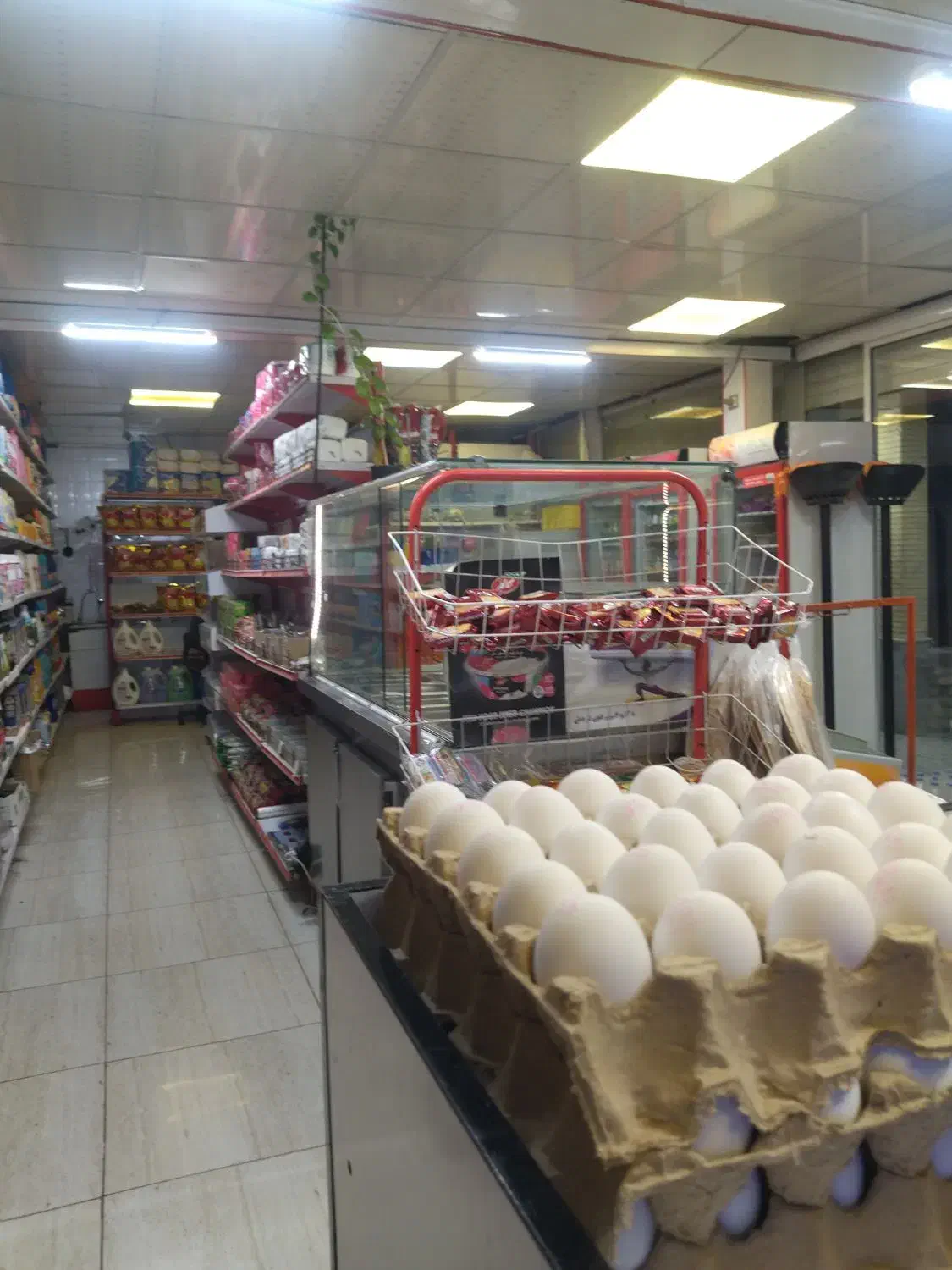 فروشندگی در سوپر مارکت|استخدام خدمات فروشگاه و رستوران|نجفآباد, یزدانشهر|دیوار