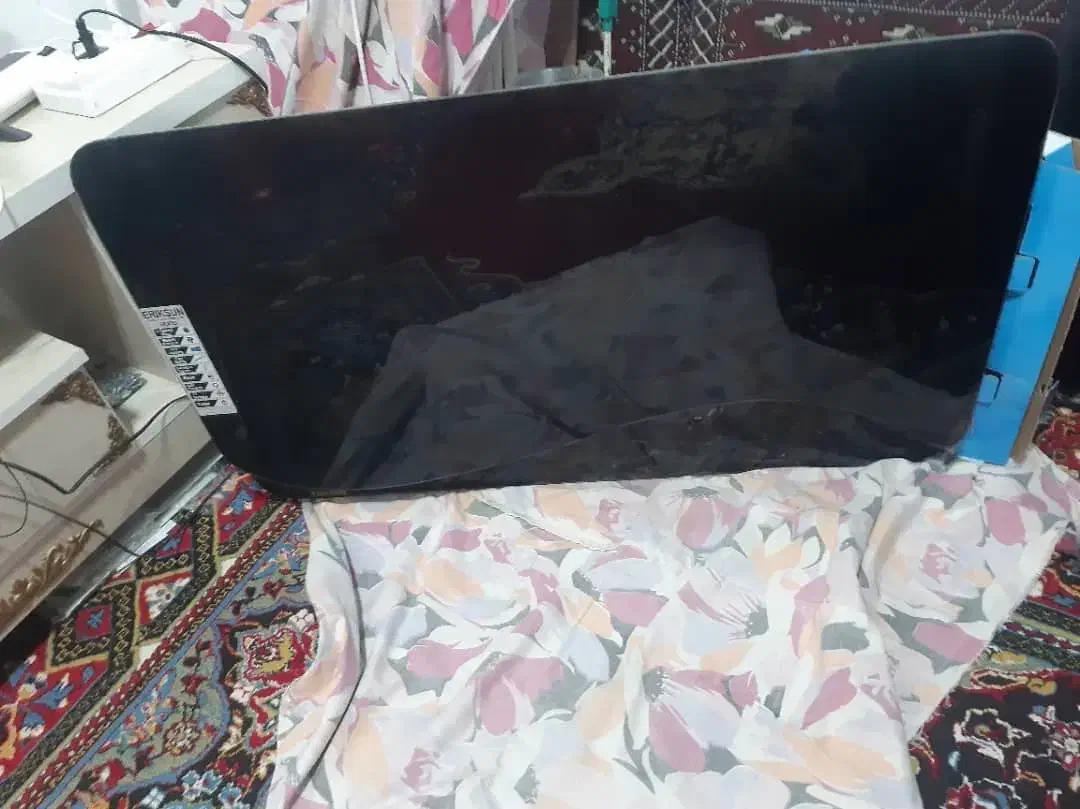 هود|هود|چاف و چمخاله, |دیوار