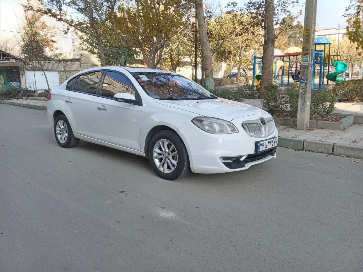 برلیانس h330 مدل ۱۳۹۴ اتوماتیک|خودرو سواری و وانت|کرج, دهقان ویلا|دیوار