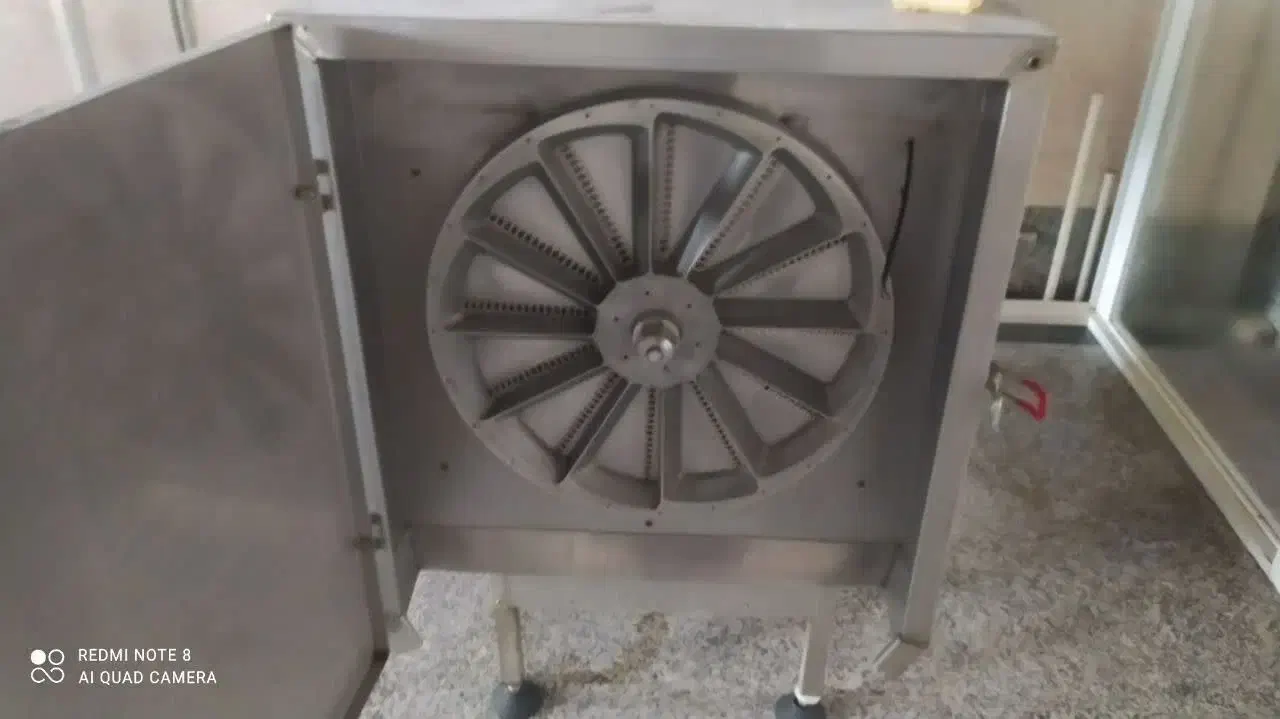 رنده و خرد کن پنیر پیتزا همراه با وت و طبقه استیل|ماشینآلات صنعتی|اردکان, |دیوار