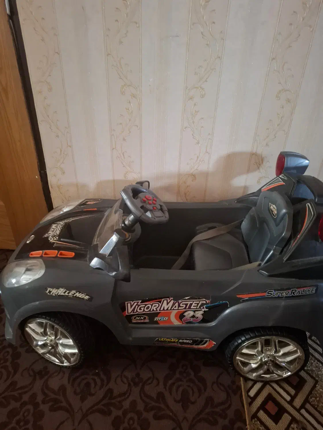 ماشین شارژی تک موتوره|اسباب‌بازی بچه|ساری, |دیوار