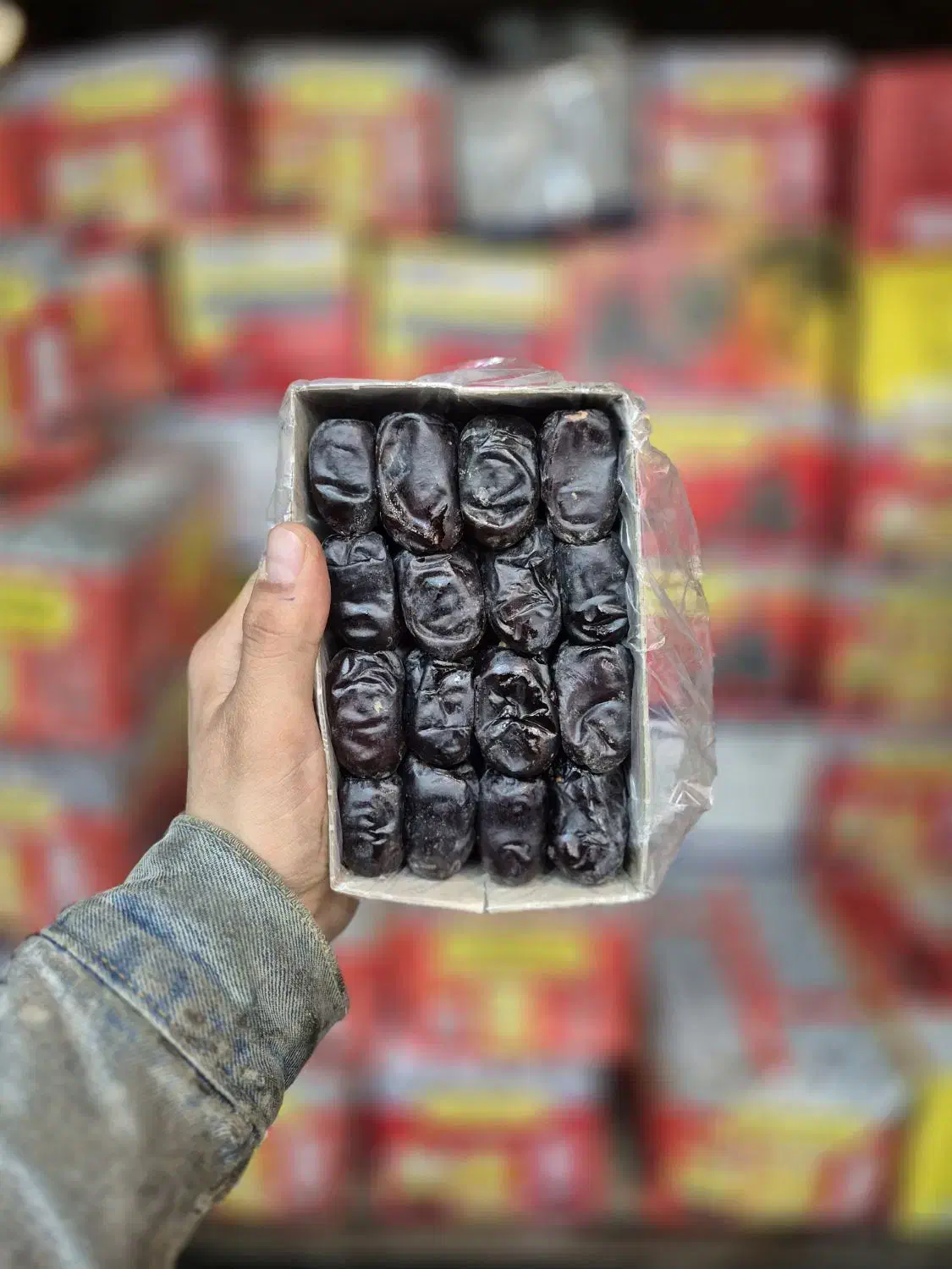 خرما بمی|خوردنی و آشامیدنی|قم, شهرک سازمان آب|دیوار