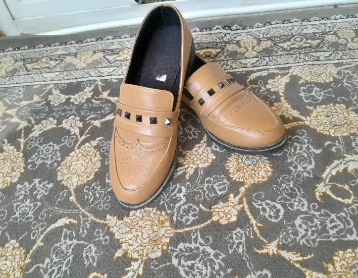 کفش مدل کالج سایز ۳۹|کیف، کفش، کمربند|قرچک, محمد آباد|دیوار