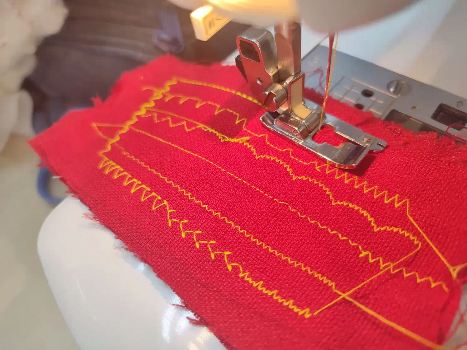 چرخ خیاطی ژانومه۳۳۳۸|چرخ خیاطی و ریسندگی|تهران, بریانک|دیوار