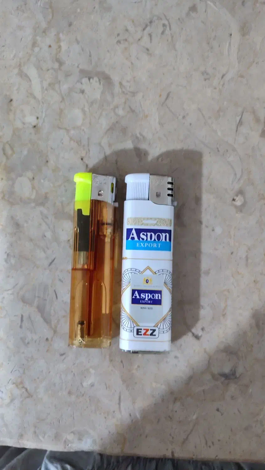 فروش عمده و تکی دو مدل فندک|زیورآلات و اکسسوری|اقلید, |دیوار