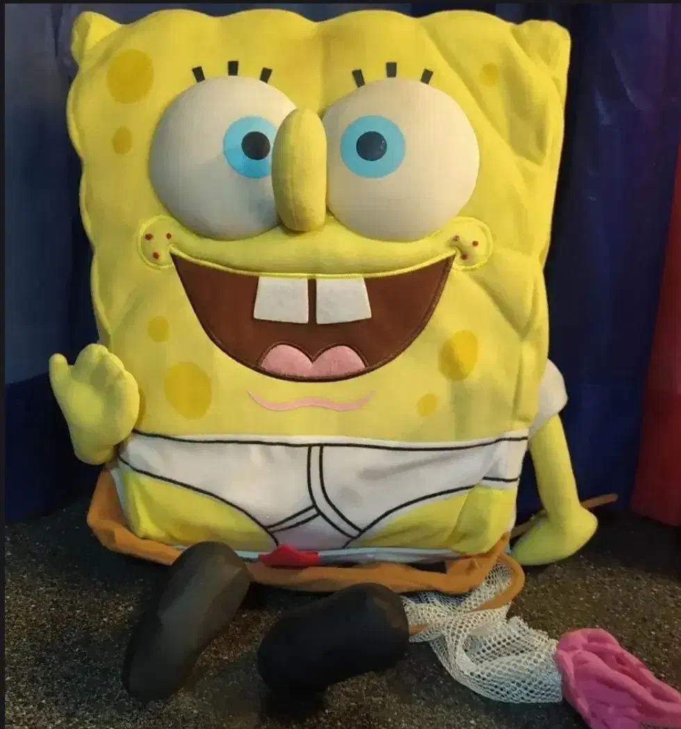 ۴ عدد عروسک بسیار سالم|اسباببازی|مشکیندشت, |دیوار