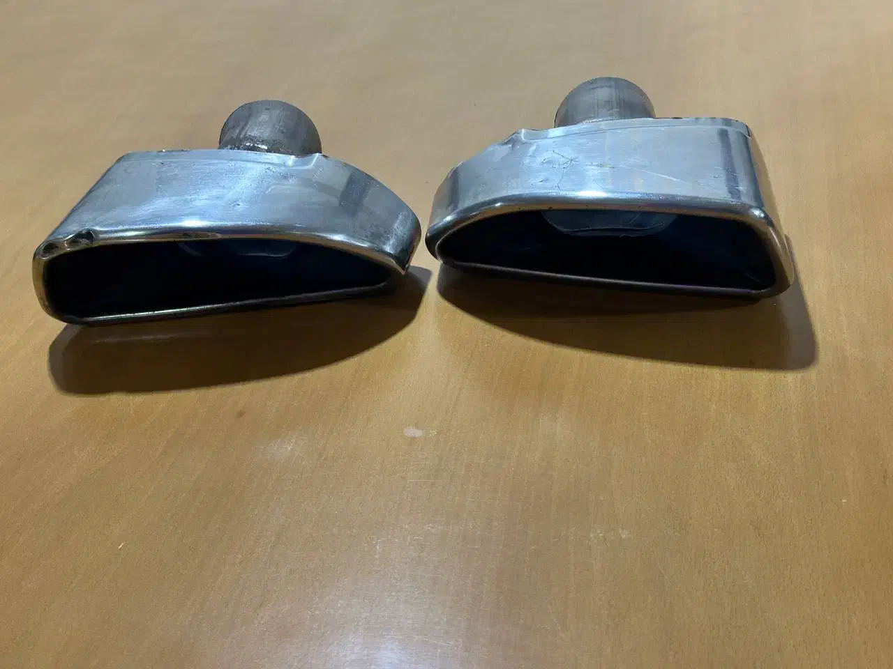 چراغ خطر جنسیس. سراگزوز. سینی زیر|قطعات یدکی و لوازم جانبی|کرمانشاه, |دیوار