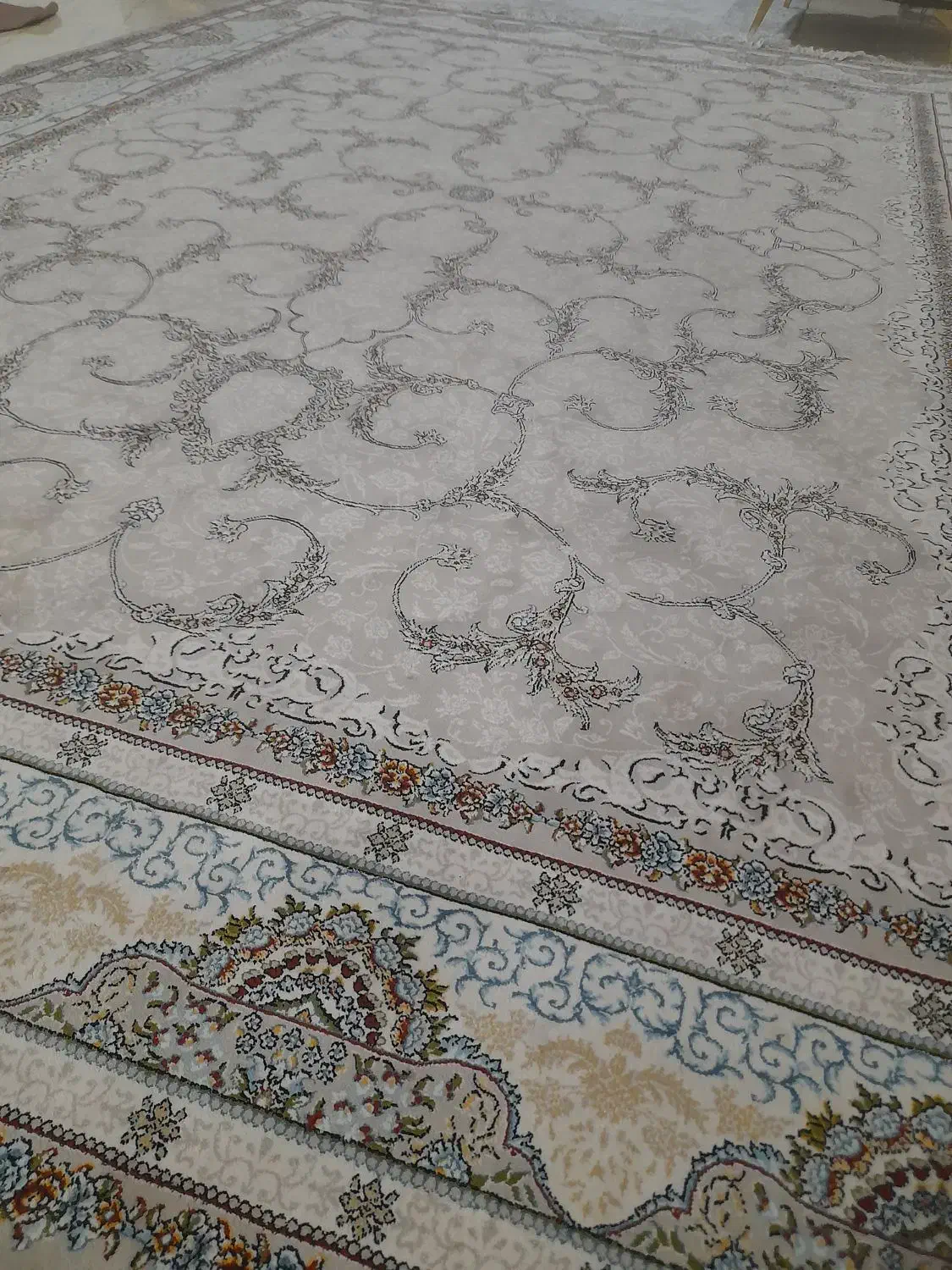 فرش ۹ متری|فرش|نسیم‌شهر, |دیوار