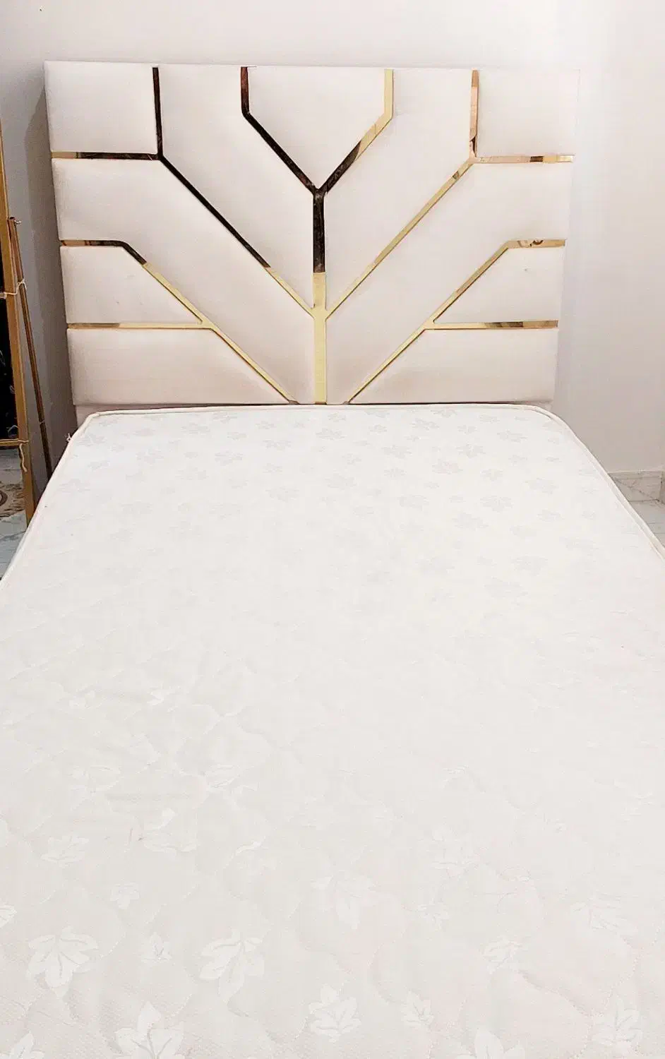 تخت یک ونیم نفره|تخت و سرویس خواب|پاکدشت, خاتون آباد|دیوار