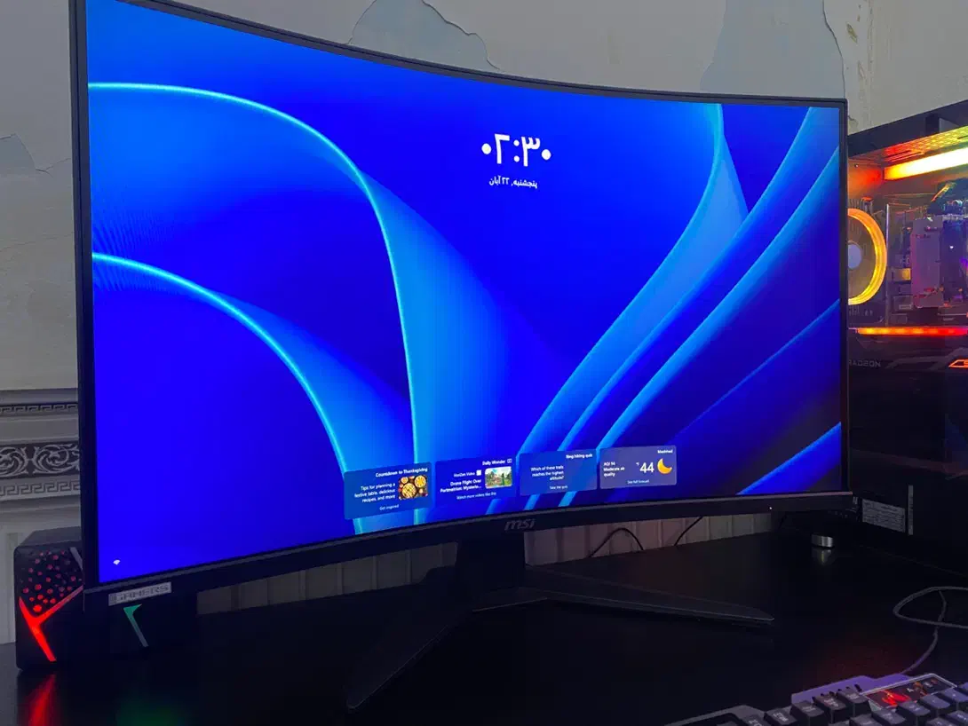 مانیتور گیمینگ 32 اینچ مدل Msi MAG 325CQF|قطعات و لوازم جانبی رایانه|مشهد, خواجه ربیع|دیوار