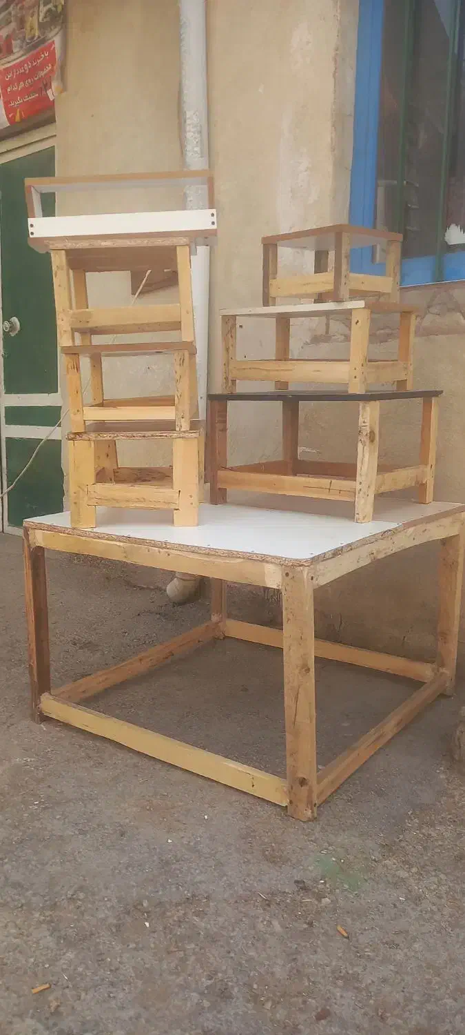 کرسی و چهار پایه|مبلمان خانگی و میز عسلی|ساوه, |دیوار