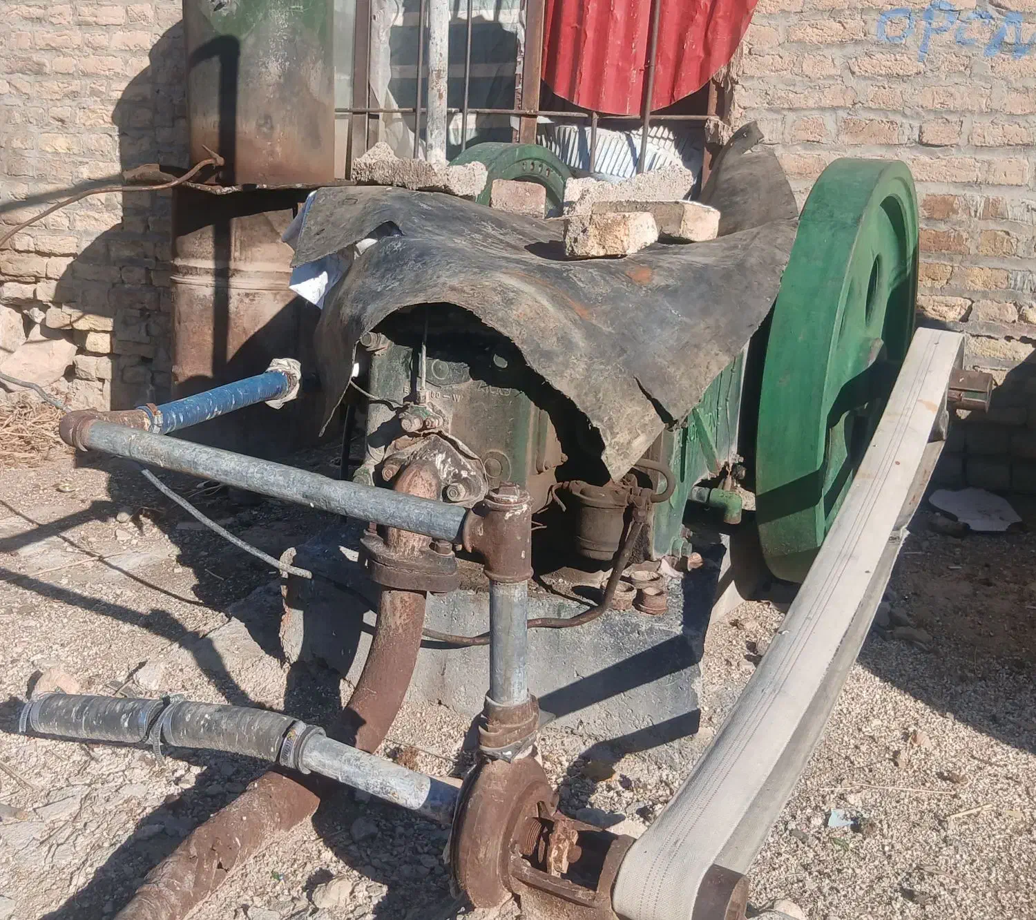 موتور آب ۲۶ اسب|ماشینآلات صنعتی|گهواره, |دیوار