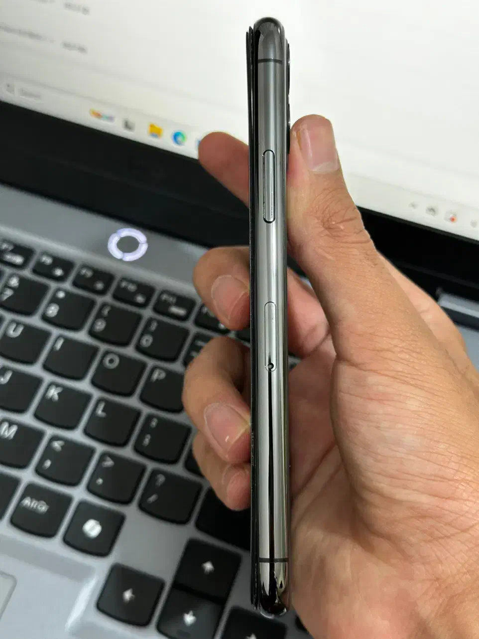 iPhone 11pro باتری ۱۰۰|موبایل|کاشان, شهرک امیرکبیر|دیوار