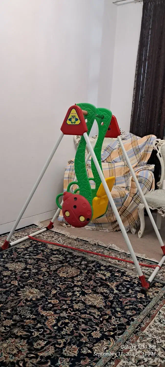 تاب پایه دار کودک|اسباب و اثاث بچه|شیراز, آبیاری|دیوار