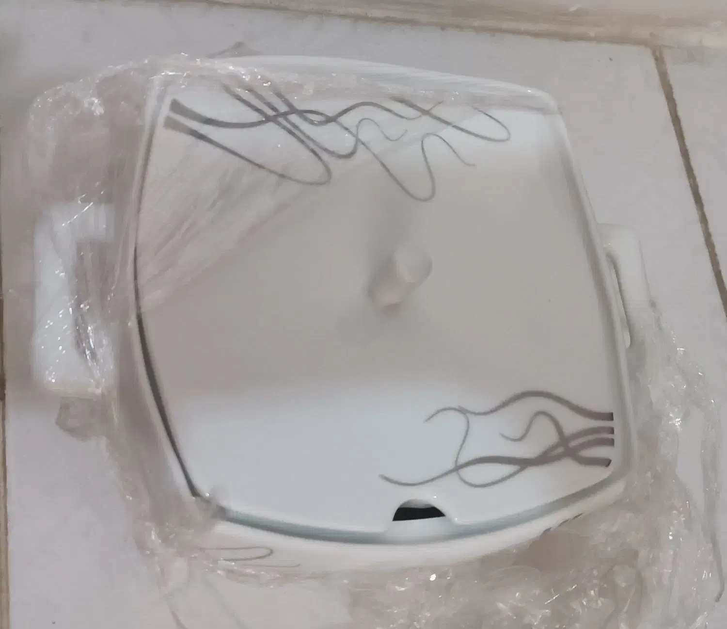 چینی پارمیس هجده نفره فنجان نعلبکی دوازده نفره|ظروف سرو و پذیرایی|صباشهر, |دیوار