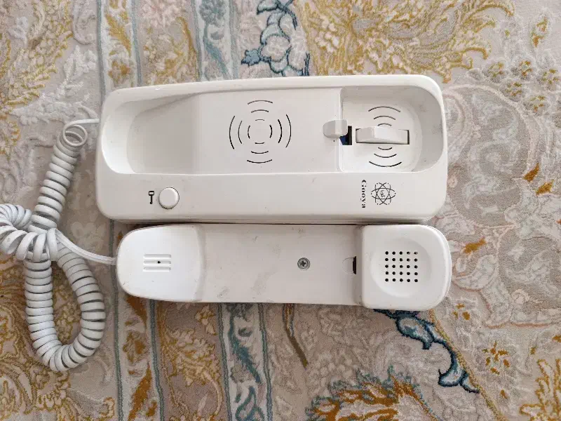 آرم گویا|صوتی و تصویری|نیشابور, شهرک ولیعصر|دیوار