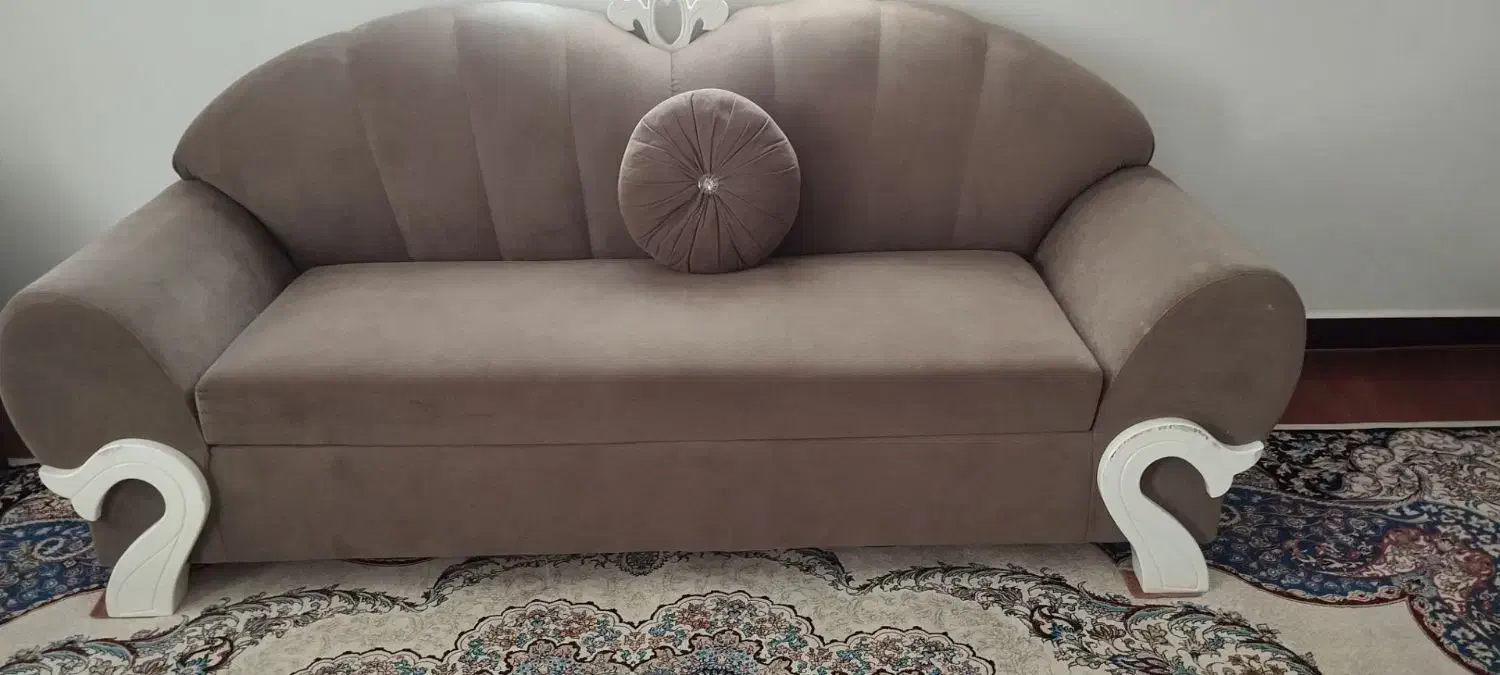 مبل ۷نفره همراه با میز و۴صندلی عسلی|مبلمان خانگی و میز عسلی|گمیشان, |دیوار