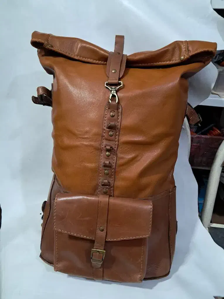 کوله پشتی چرم طبیعی|کیف، کفش، کمربند|جلفا, |دیوار